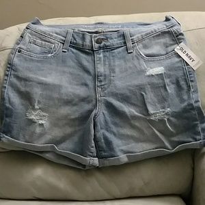Old Navy Boyfriend Distressed Demin Shorts